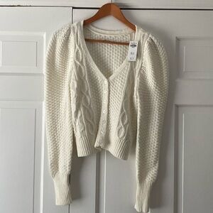 Abercrombie puff sleeve v neck button up sweater